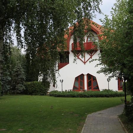 Grantek Üdülőház Balatonlelle Kültér fotó